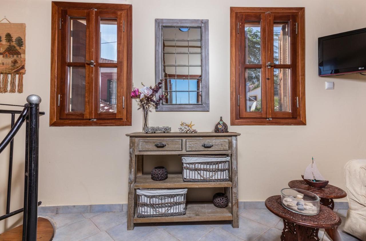 Coralli House Chalki Town Exterior foto